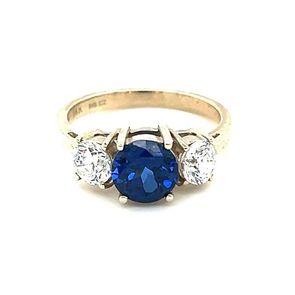 14k WG Lab. Sapphire/Cz Ring